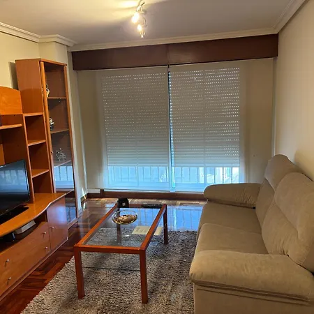 Piso Vilavella アパート