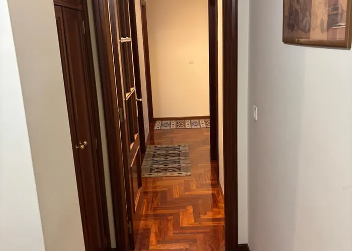 Piso Vilavella アパート レドンデーラ